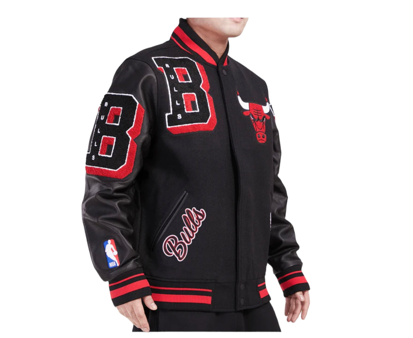 PRO STANDARD BULLS  VARSITY JACKET