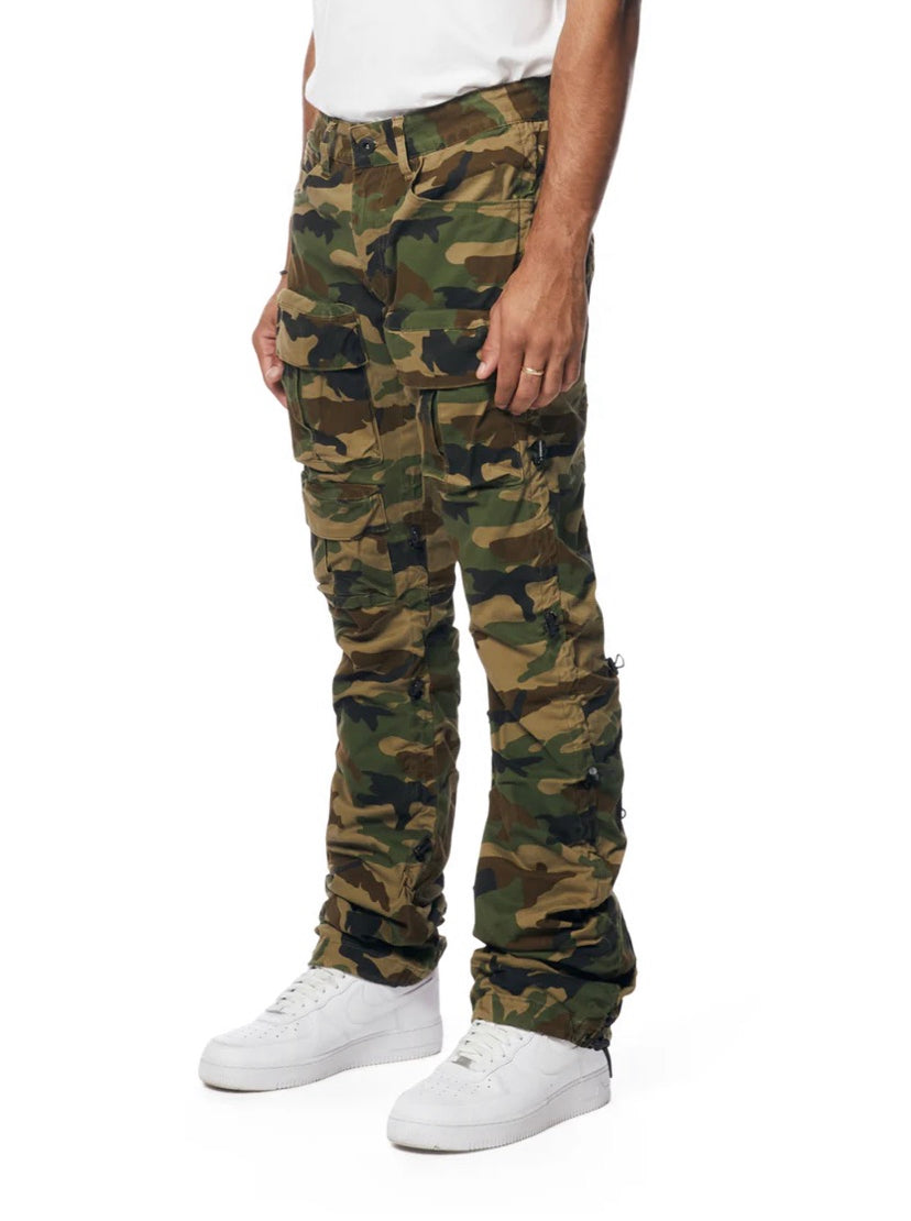 SMOKE RISE STACKED CARGOS